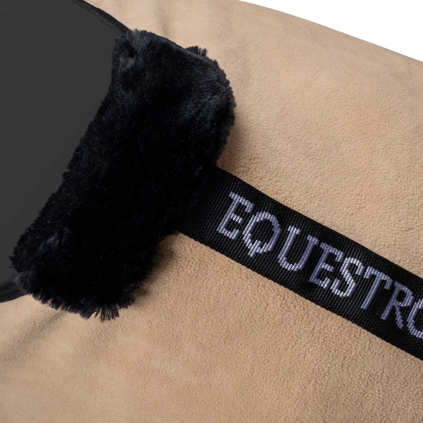 COUVERTURE EQUESTRO EN POLAIRE AVEC FERMETURE FRONTAL